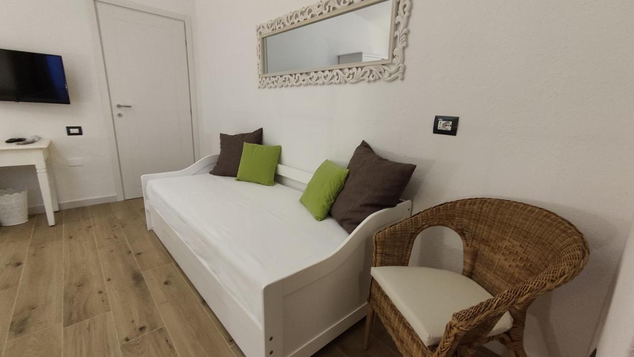 B&B Va' Pensiero Villasimius Dış mekan fotoğraf