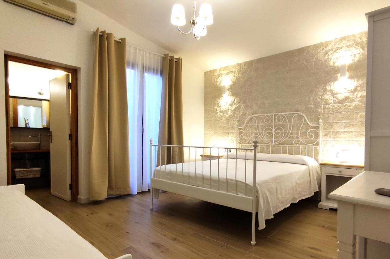 B&B Va' Pensiero Villasimius Dış mekan fotoğraf