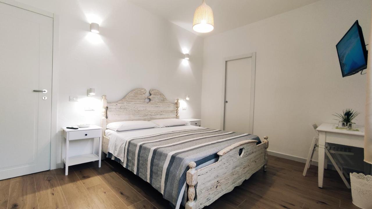 B&B Va' Pensiero Villasimius Dış mekan fotoğraf